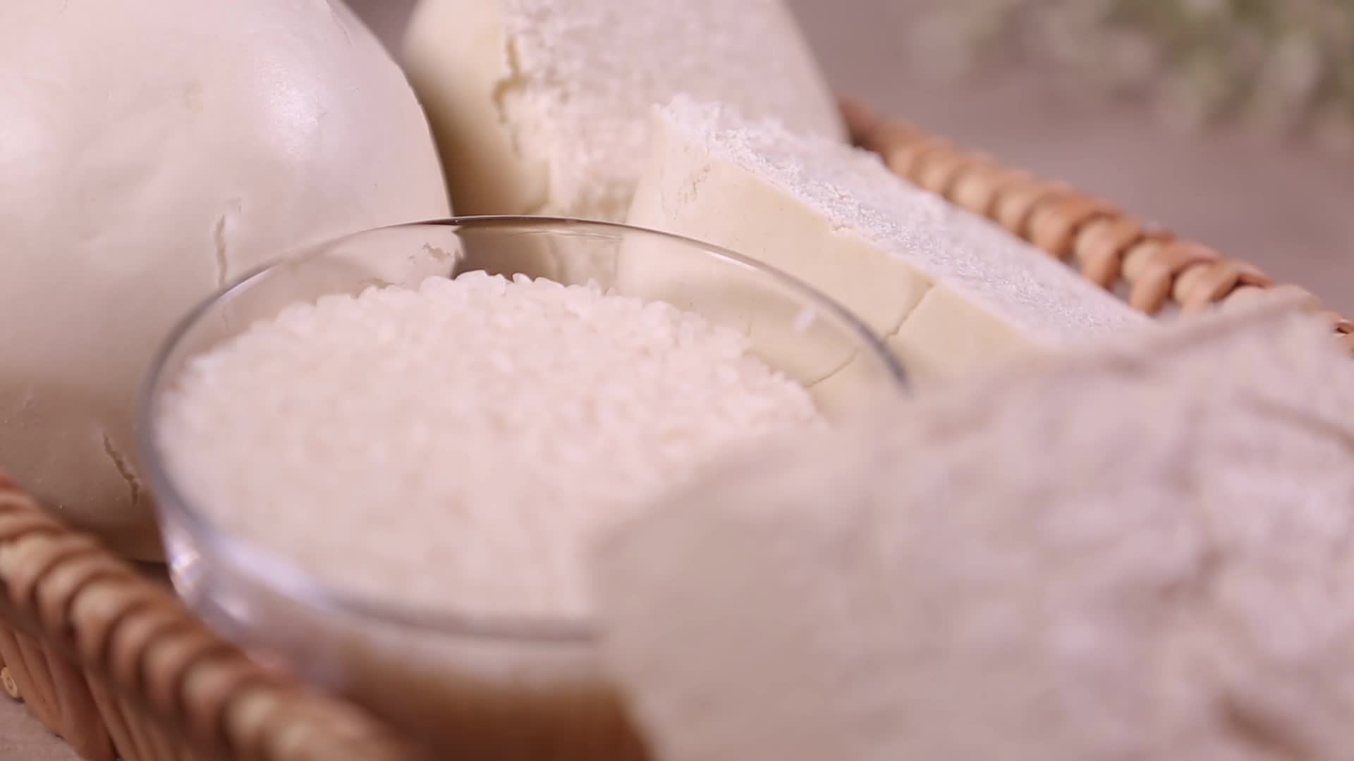 主食白面白馒头升糖视频的预览图