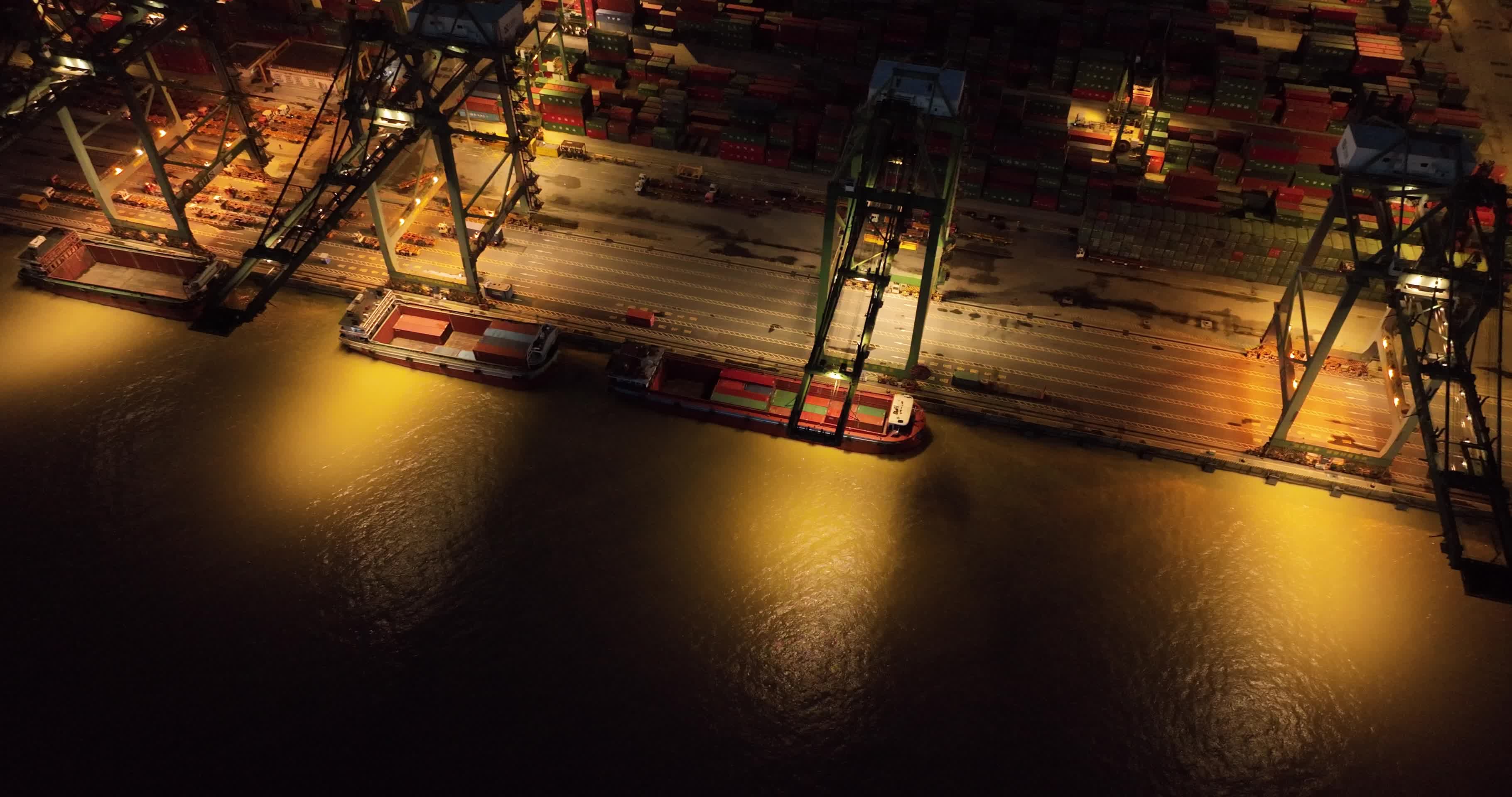 广东省东莞市东莞港口码头航拍视频的预览图
