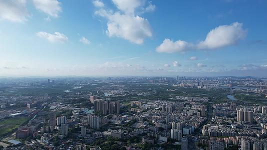 4K干净整洁广州城市环境全景航拍视频视频的预览图