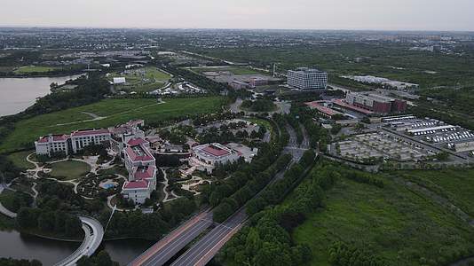 上海疫情空旷的上海迪士尼乐园4K原视频的预览图