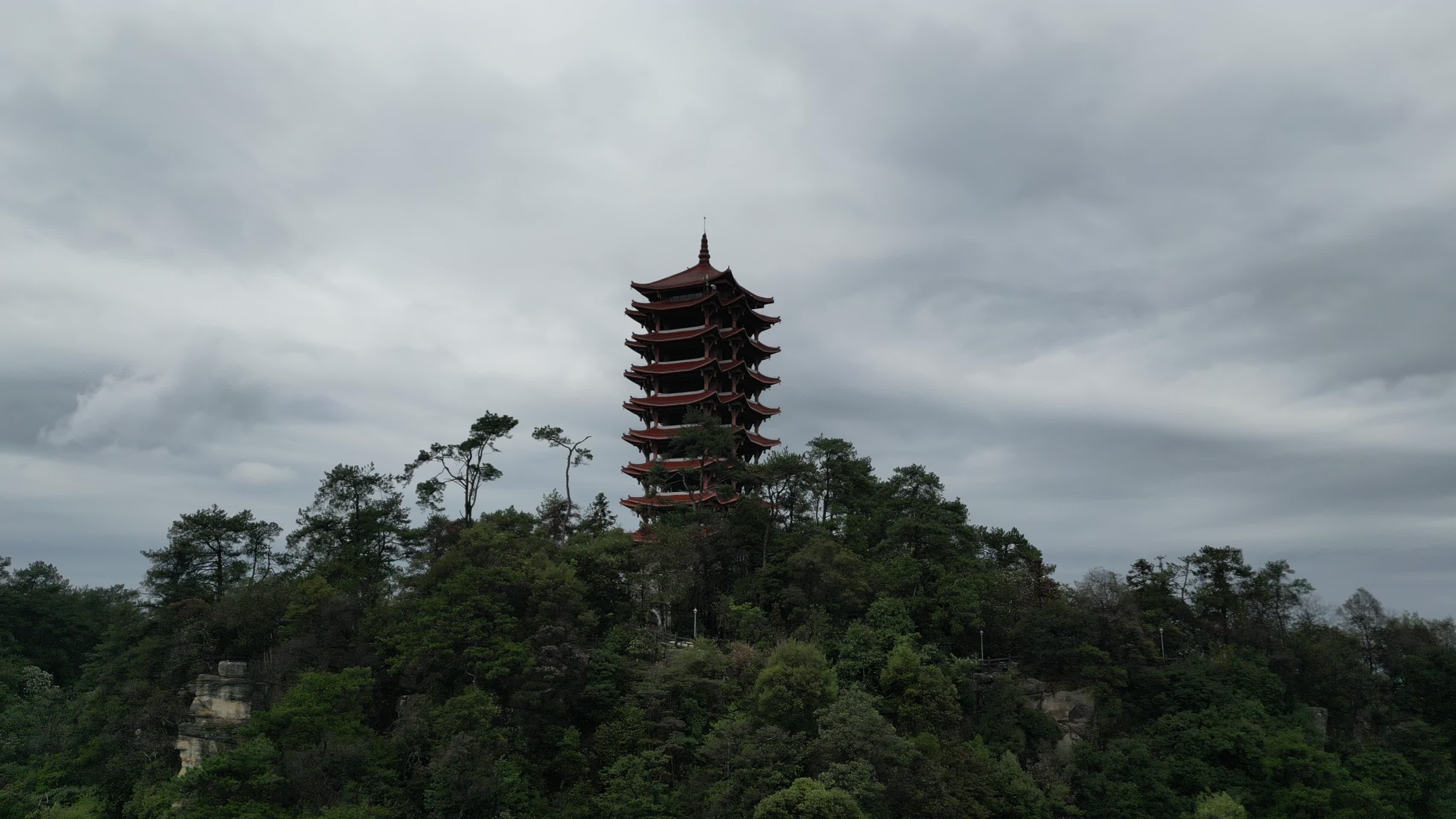重庆北碚缙云山观景塔自然景观航拍视频的预览图