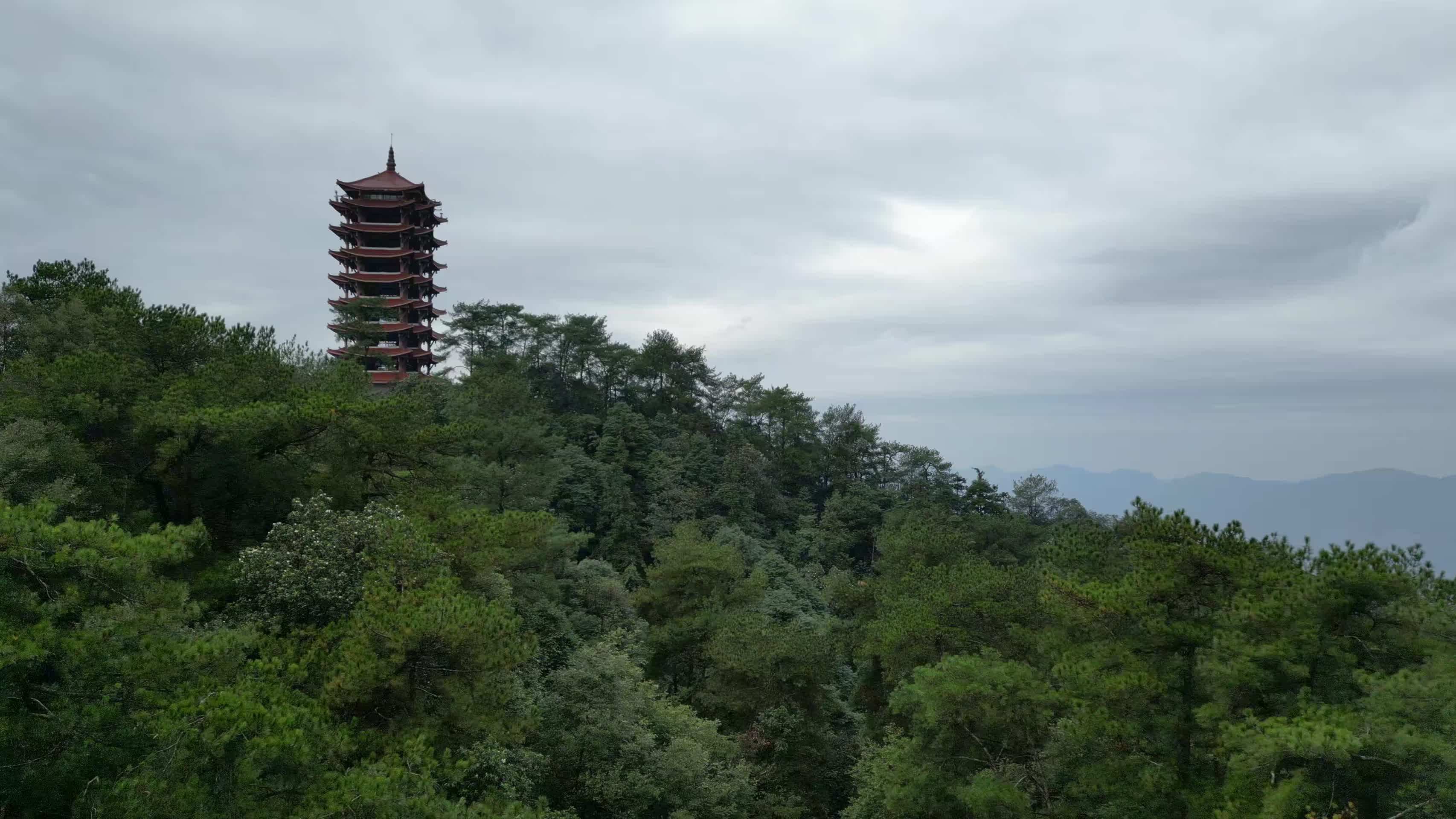 重庆北碚缙云山自然景观航拍视频的预览图
