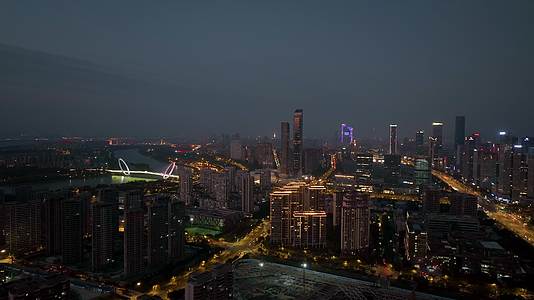 航拍夜幕下的南京建邺区河西商务区视频的预览图