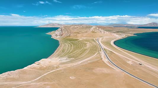 西藏第一大湖色林错航拍湖区接近区域视频的预览图