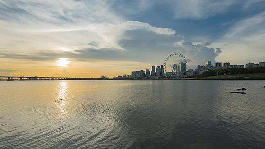 深圳欢乐港湾摩天轮日落延时风光视频的预览图