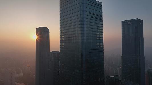 4K航拍南宁日出云海东盟商务区高楼大厦视频的预览图