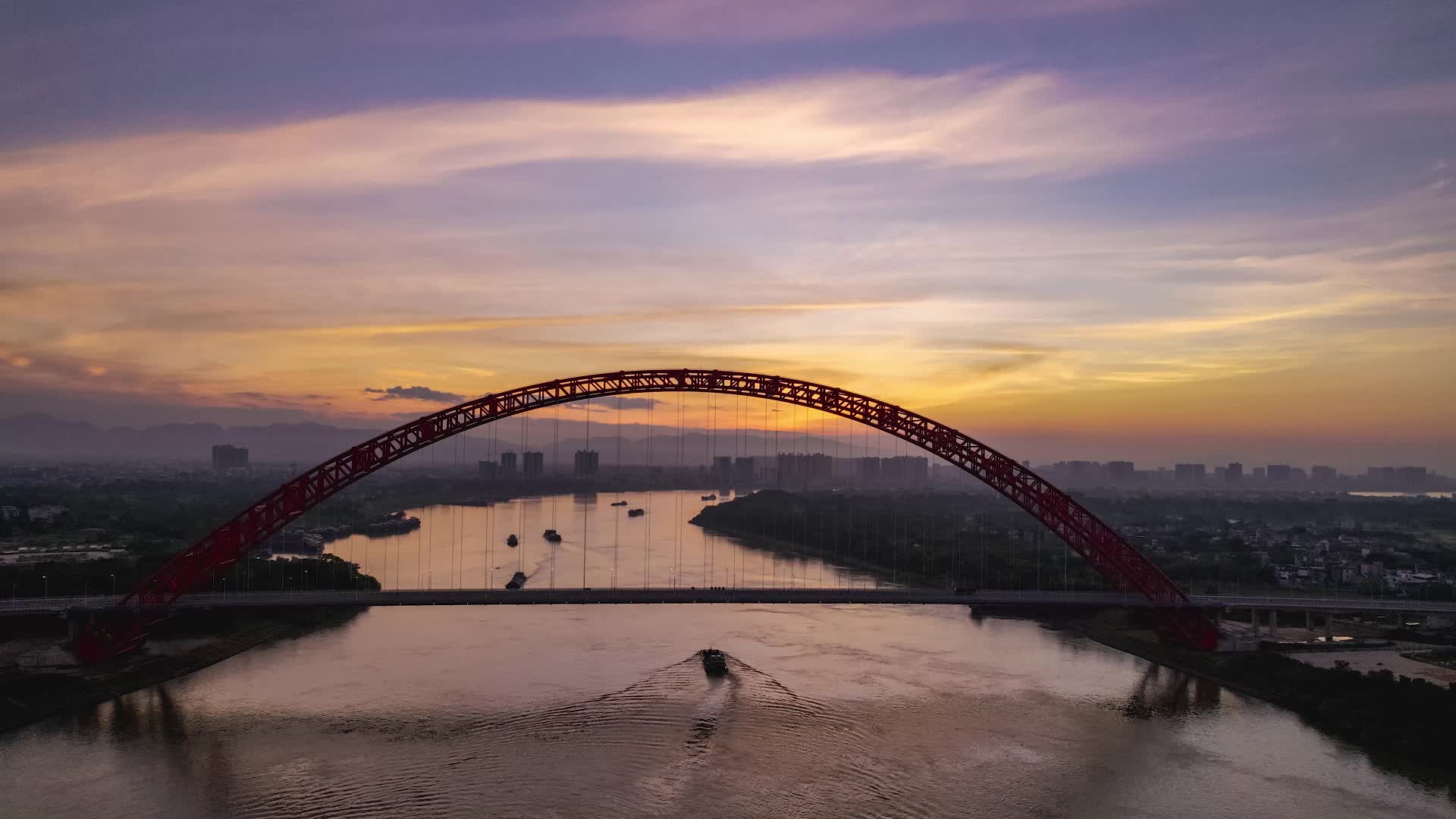 4K延时航拍贵港平南三桥日出美景视频的预览图