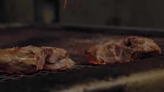 烧烤烤肉美食宣传视频视频的预览图
