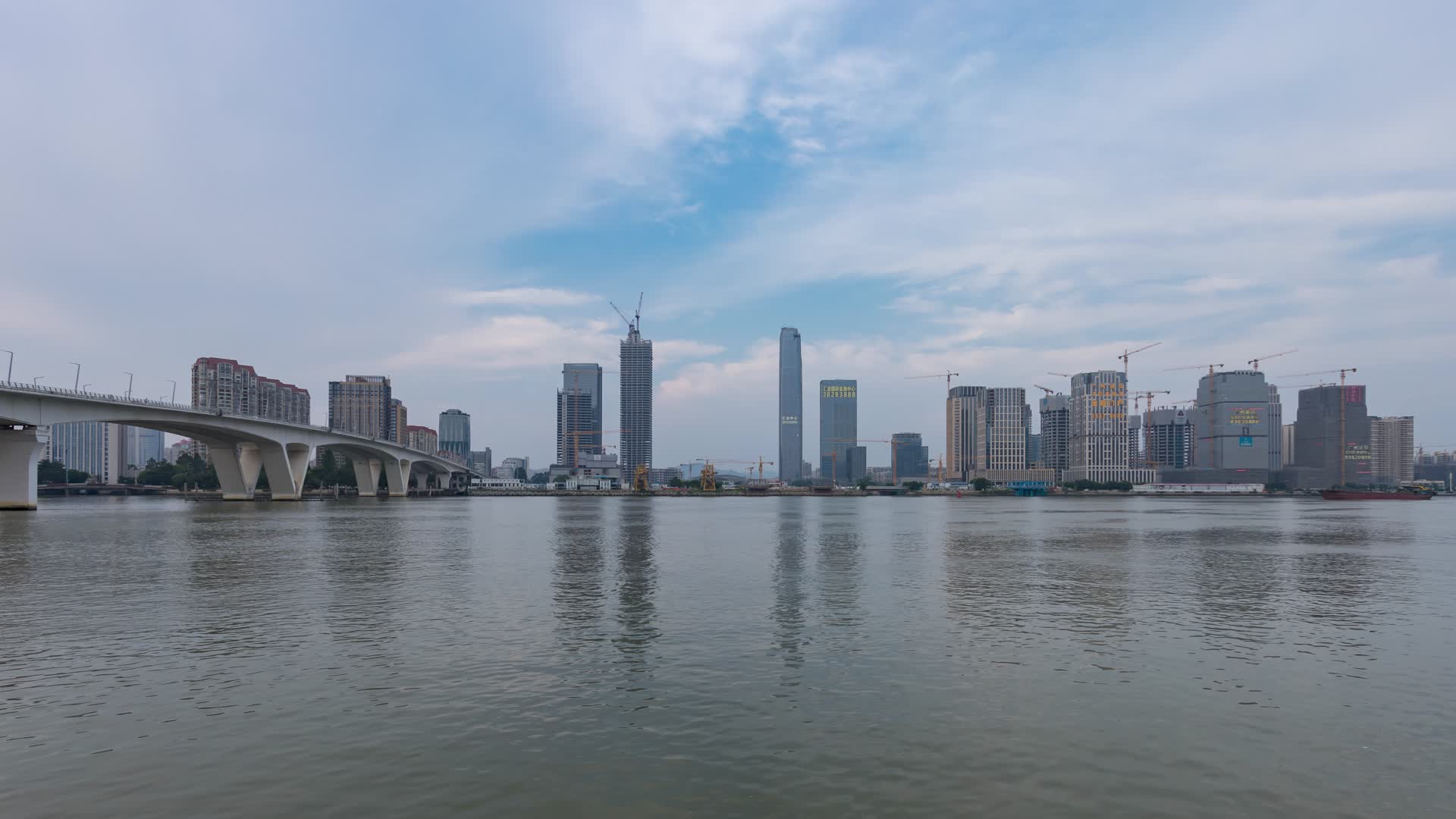 广州琶洲汇金金融中心延时风光视频的预览图