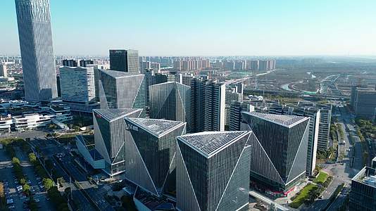 4K60帧上海城市高楼大厦航拍视频的预览图