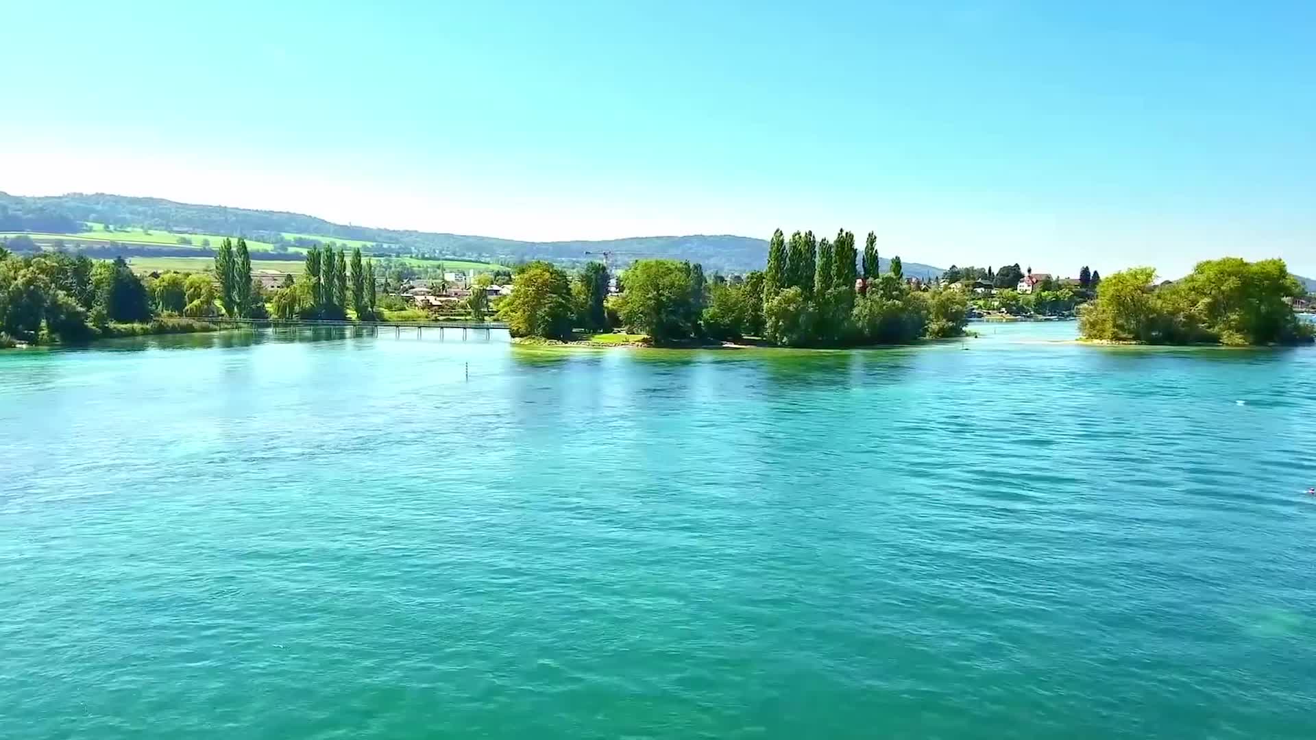 壮观青山绿水山泉水资源自然景观视频视频的预览图