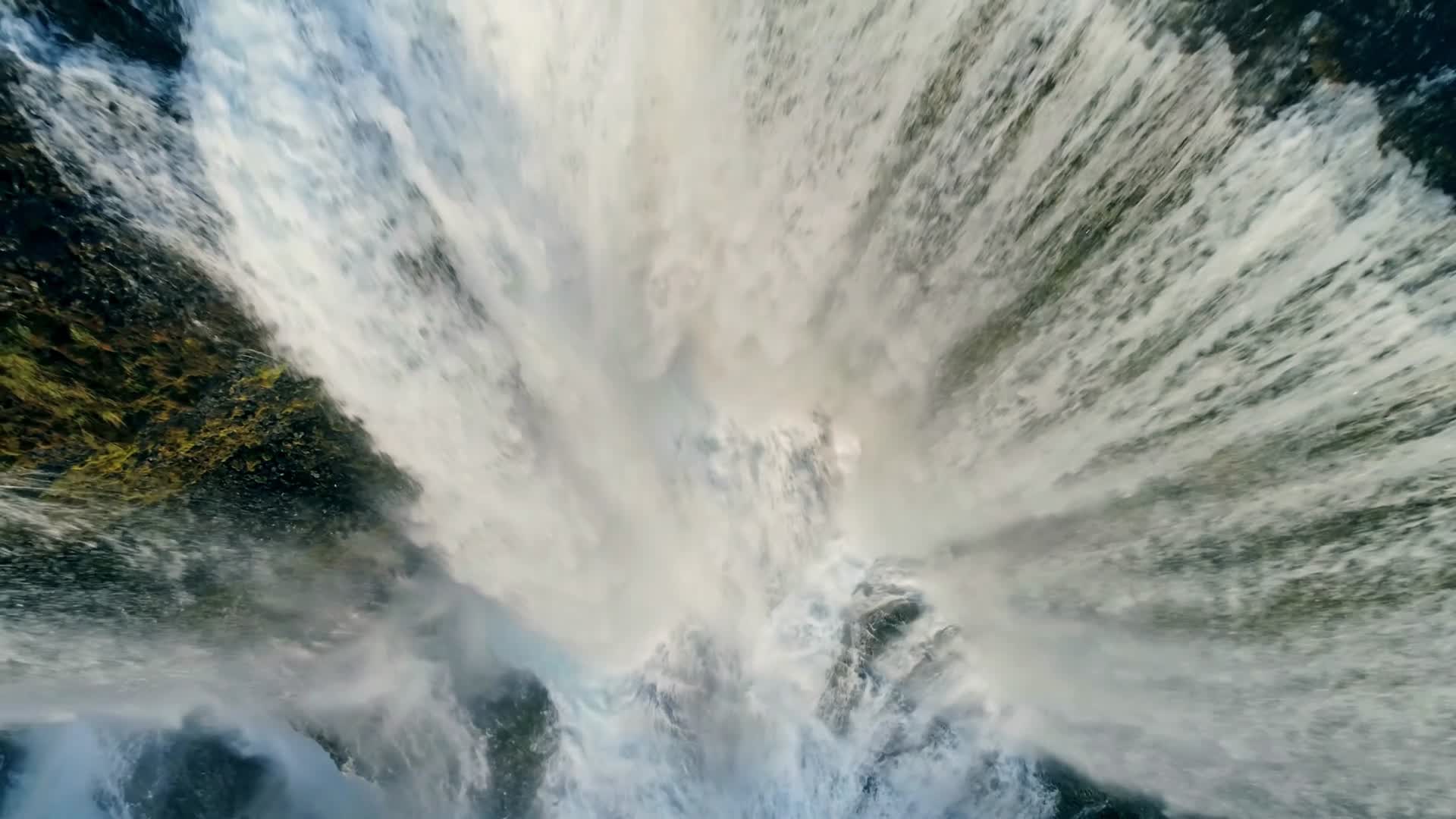 雄伟壮阔大自然瀑布流视频视频的预览图