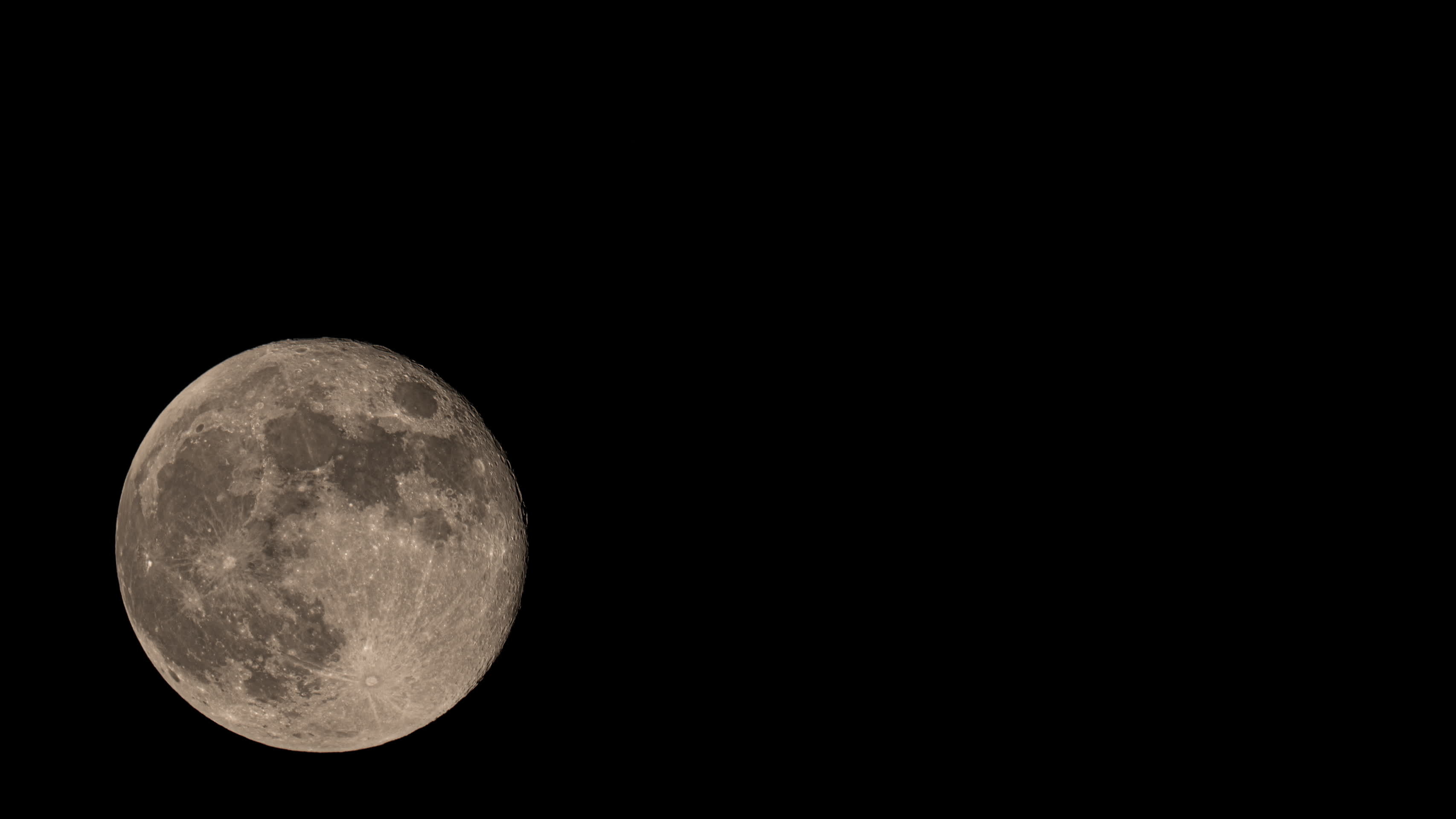 4K超清晰月球延时视频的预览图