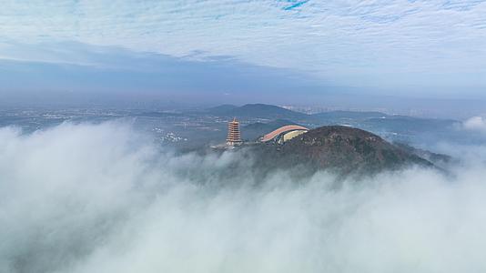 航拍南京牛首山风景区云海延时视频视频的预览图