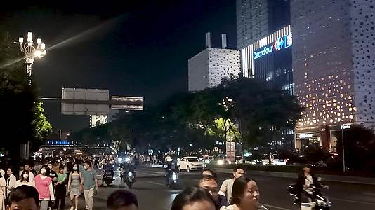 昆明北京路人流街景视频的预览图