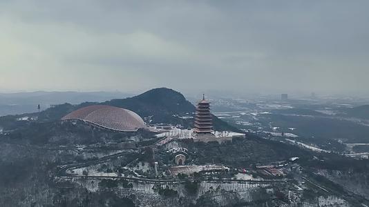合集航拍南京牛首山风景区雪景视频的预览图