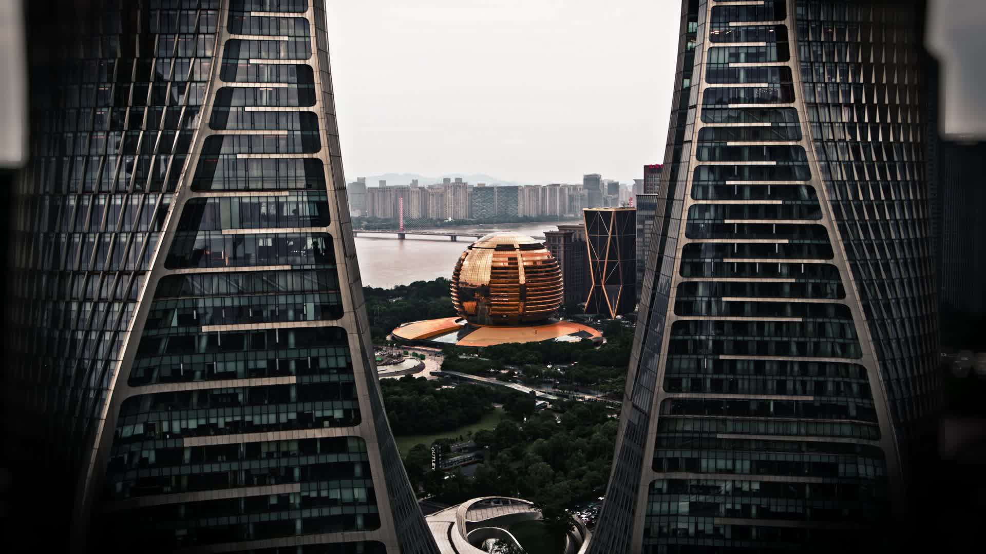 4K黑金风格杭州钱江新城航拍视频的预览图