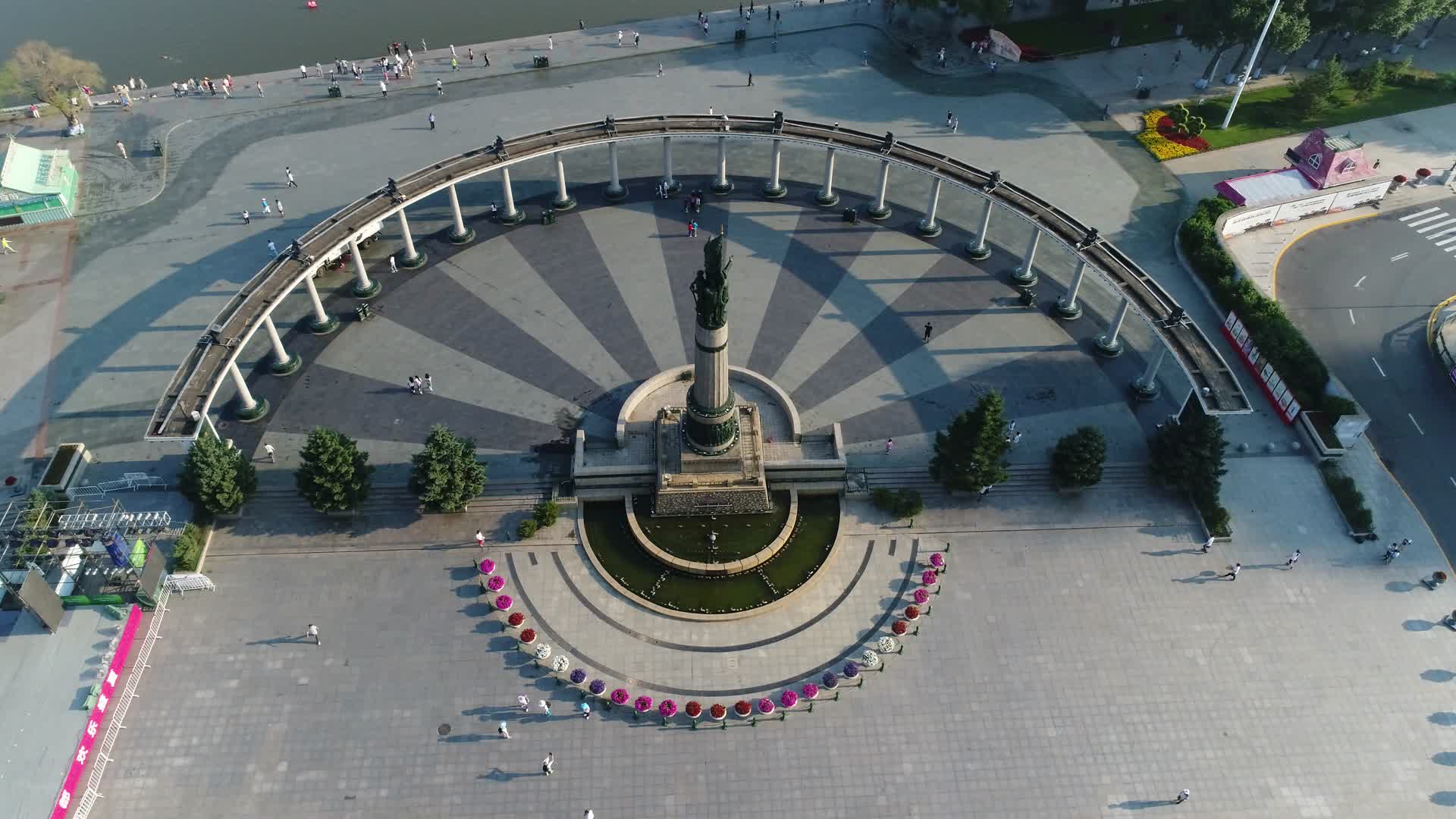 哈尔滨防洪纪念塔特写镜头视频视频的预览图