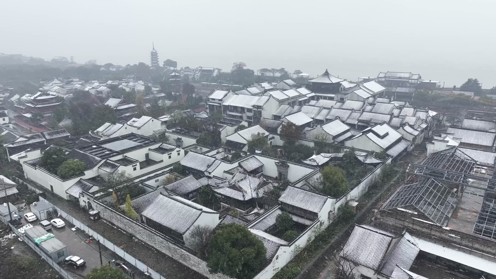 浙江古镇盐官古城雪景视频的预览图