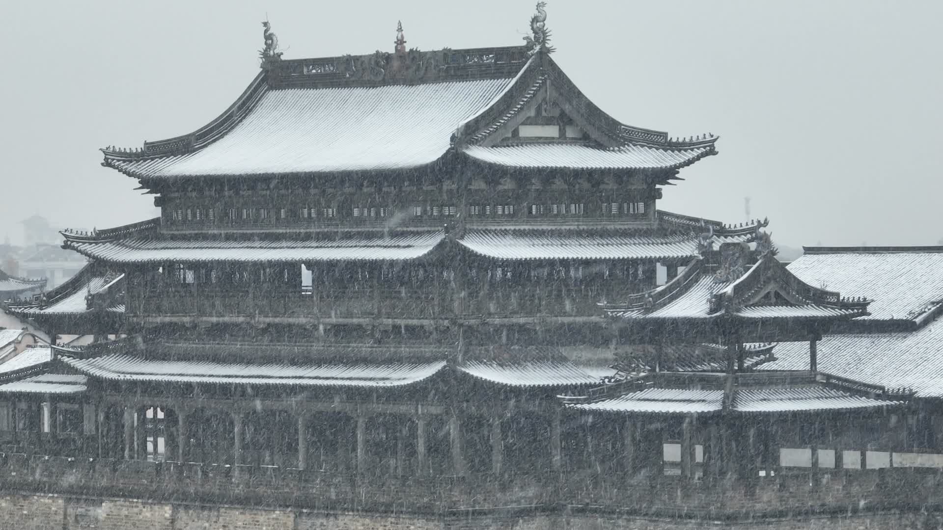 浙江古镇盐官古城雪景视频的预览图
