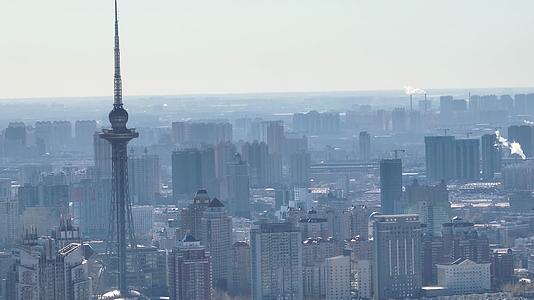 航拍东北城市哈尔滨风光视频的预览图