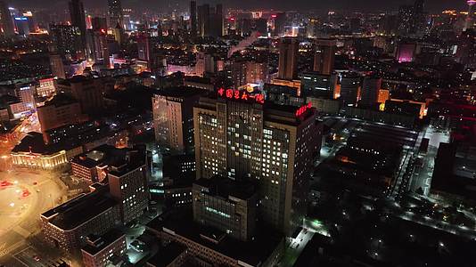 城市医院中国医科大学夜景航拍视频的预览图