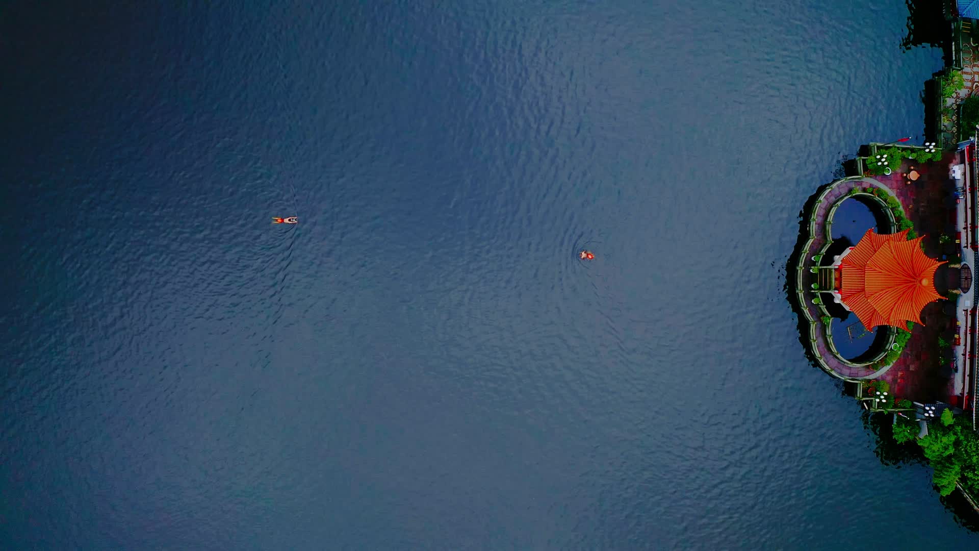 浙江宁波月湖4K航拍视频的预览图
