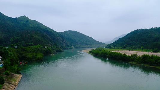 楠溪江的自然美景视频的预览图