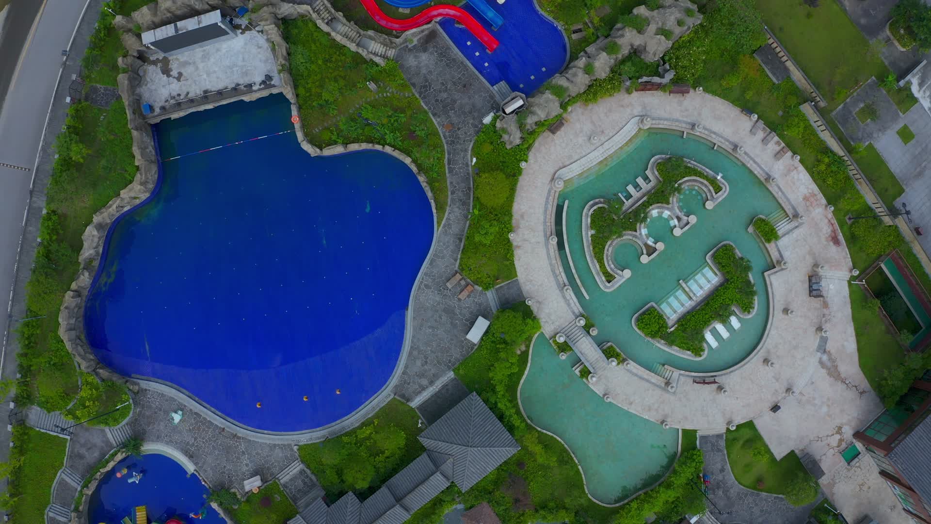 重庆南川区金佛山天星国际温泉城视频的预览图