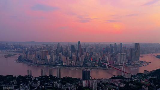 重庆市的早晨4K航拍视频的预览图