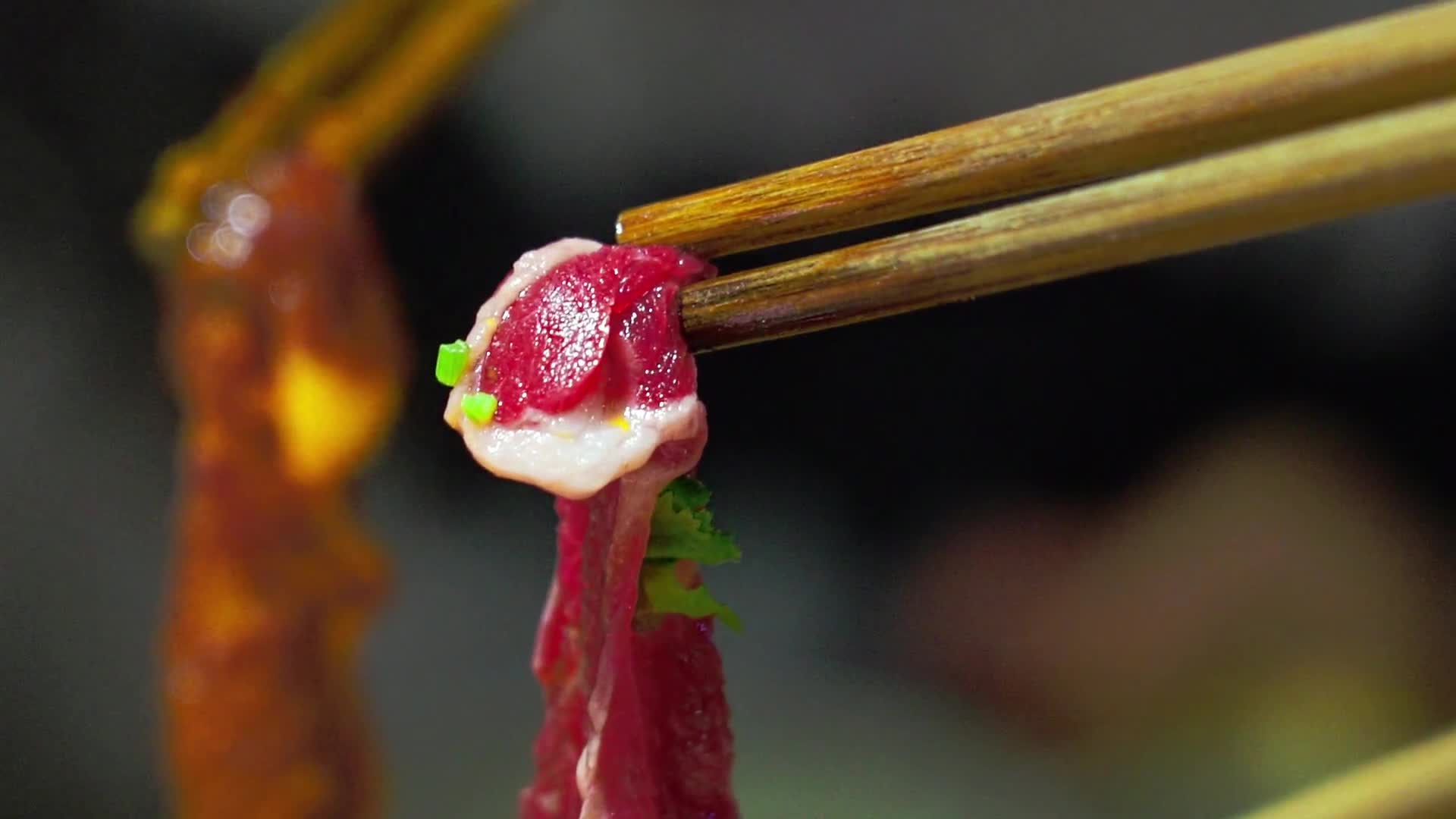 重庆地道美食视频的预览图