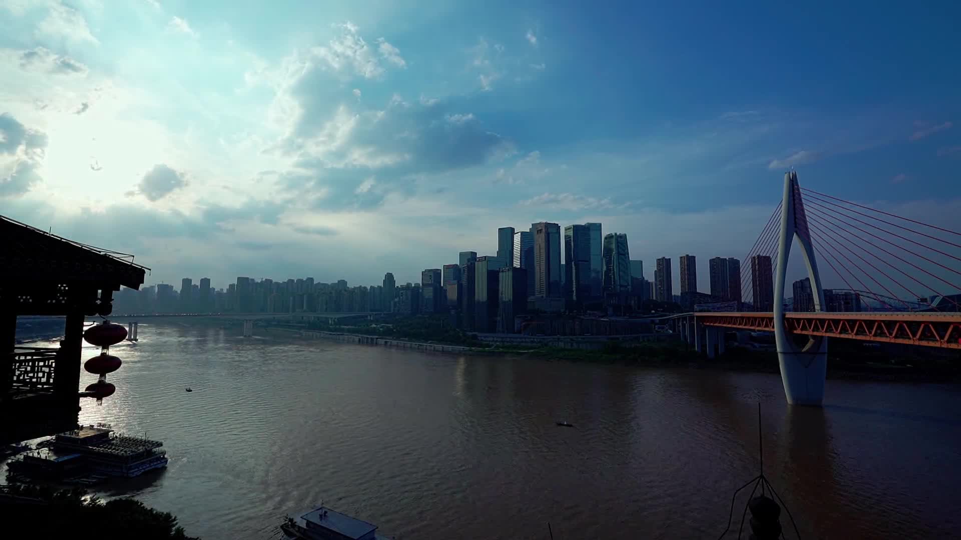 重庆东水门大桥延时摄影视频的预览图