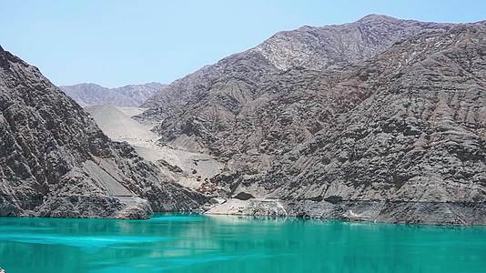 新疆若羌米兰河水库视频的预览图