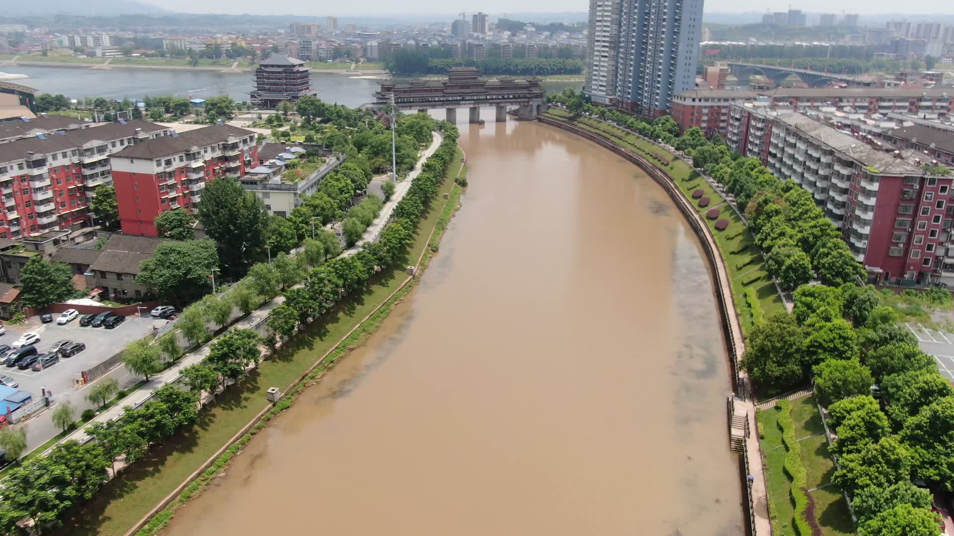 湖南麻阳风雨桥航拍视频的预览图