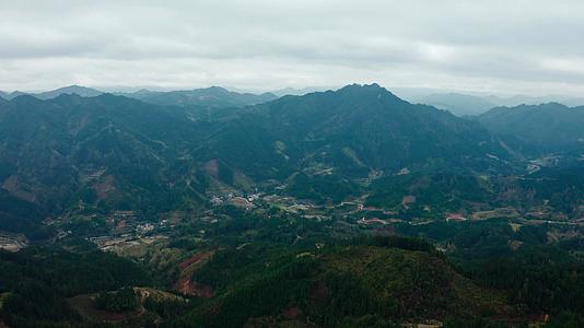 贵州自然风光航拍视频的预览图