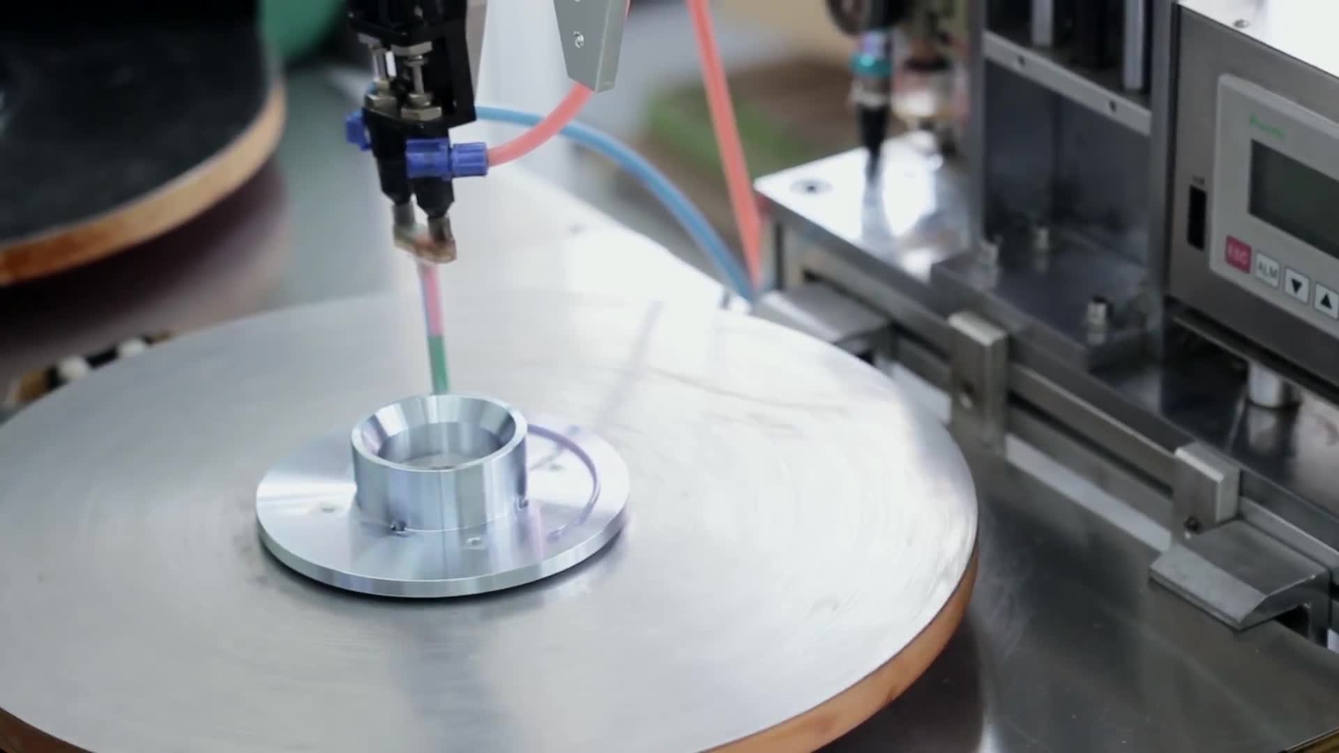 工业扬声器生产制造工艺流程视频视频的预览图