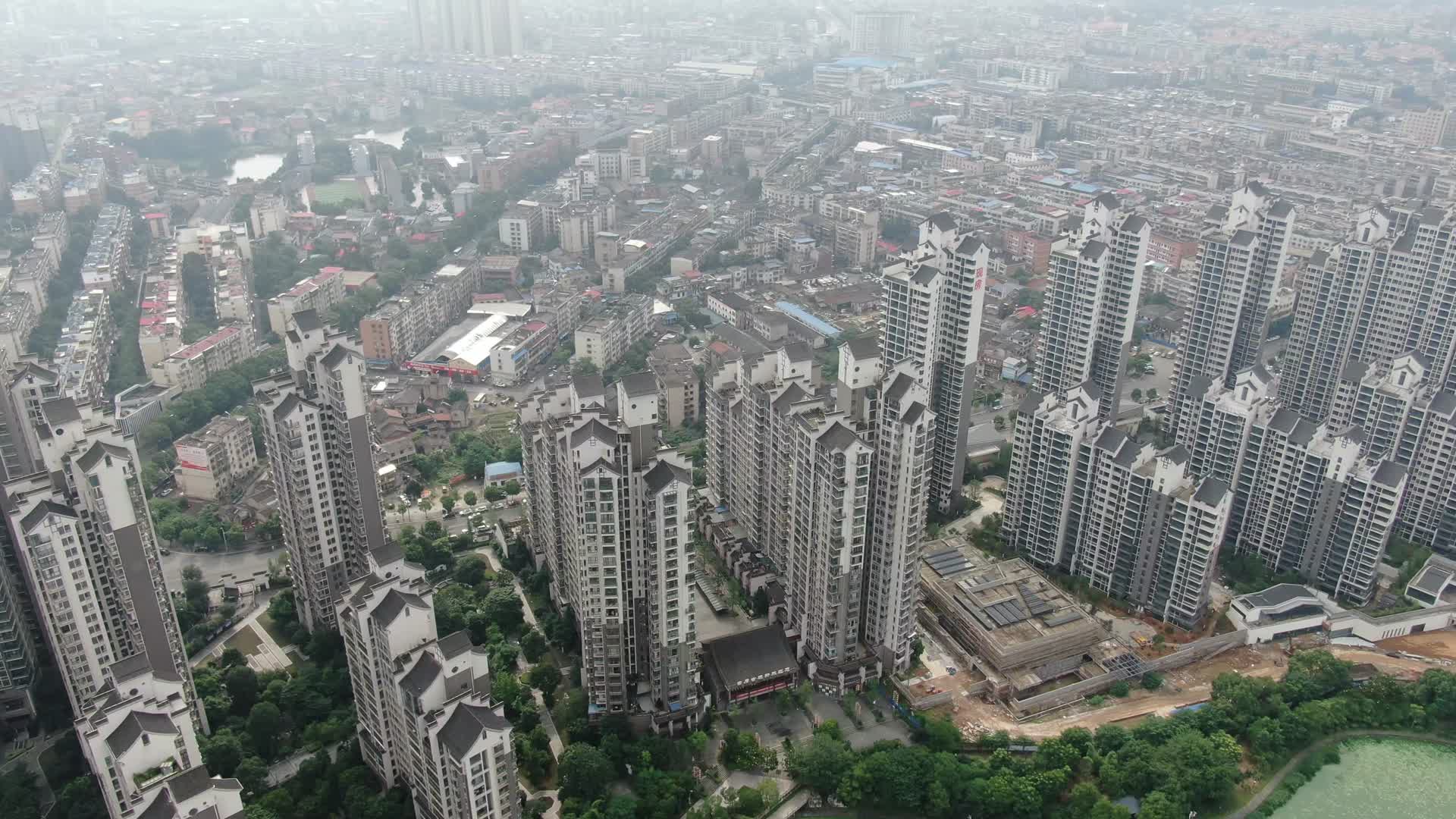 城市航拍湖南湘潭齐白石公园航拍视频的预览图