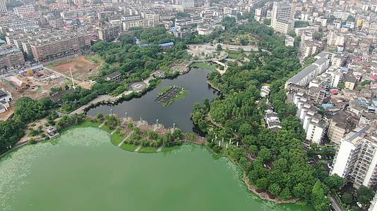城市航拍湖南湘潭齐白石公园航拍视频的预览图
