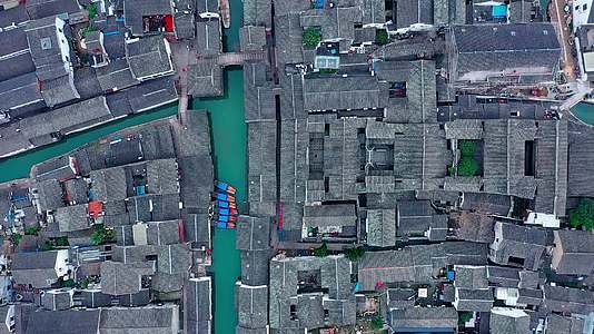 江南水乡的古镇视频的预览图