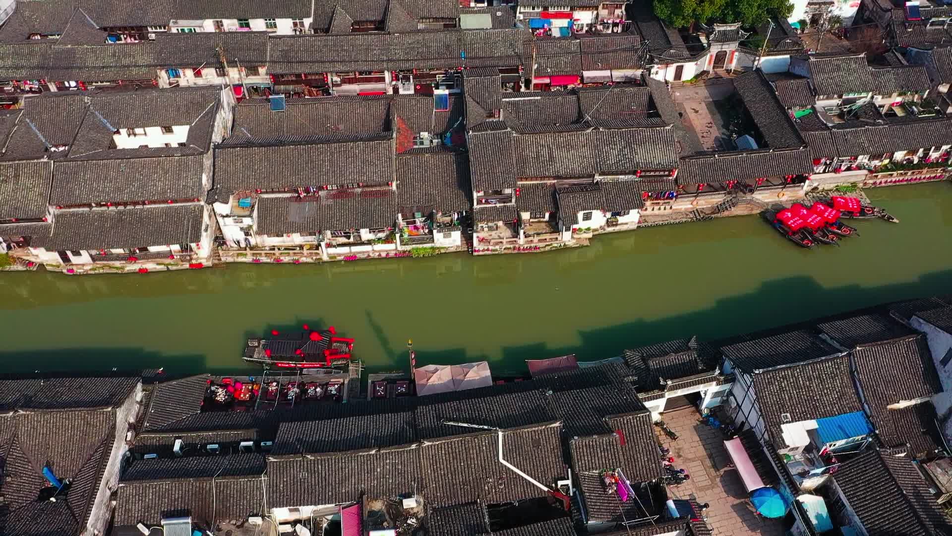 枫泾古镇的河道视频的预览图