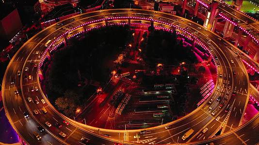 航拍上海南浦大桥夜景视频的预览图