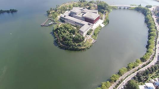 航拍湖南岳阳市美术馆视频的预览图