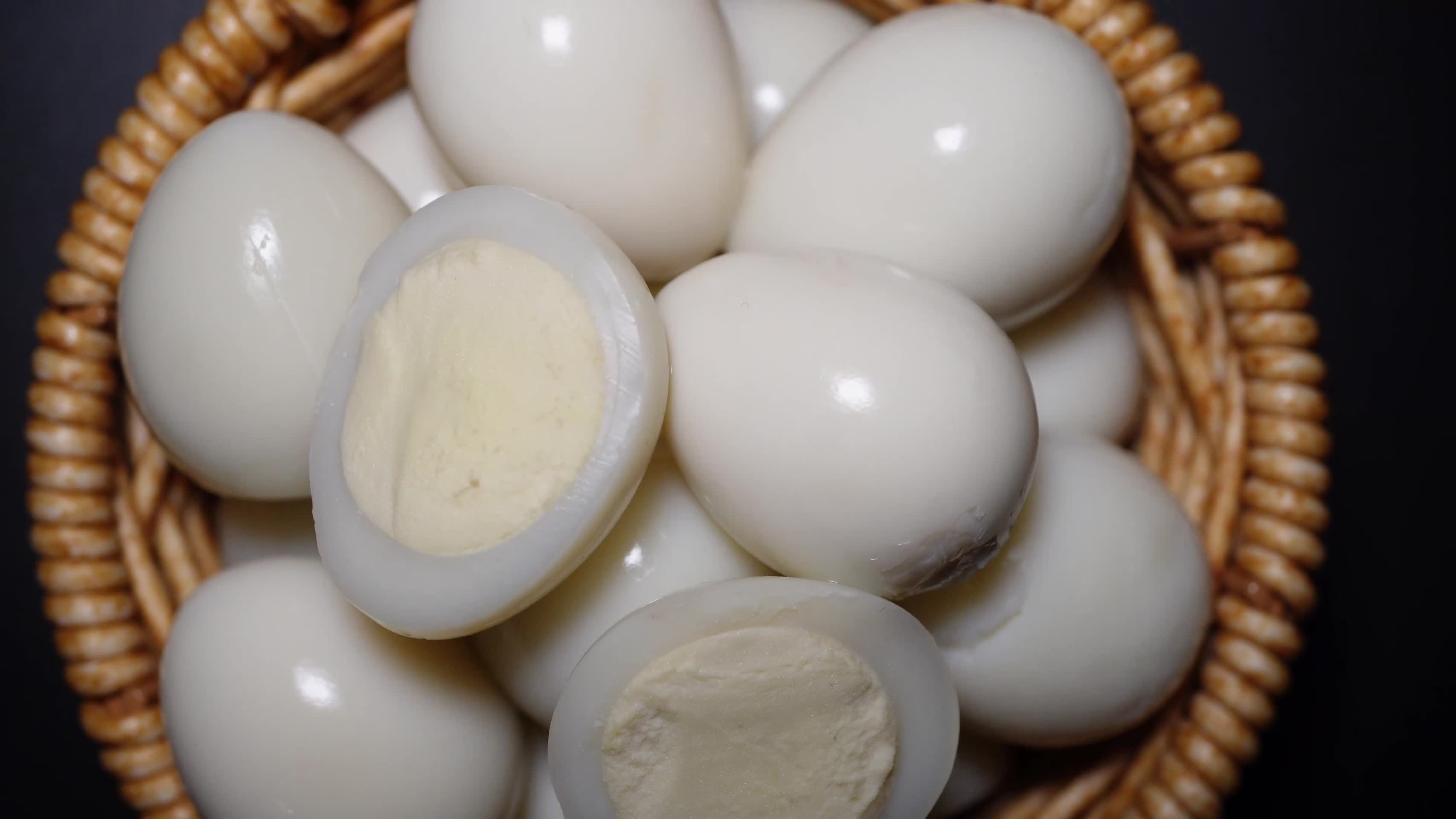 鹌鹑蛋蛋白质鸡蛋视频的预览图