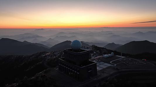 杭州临安大明山牵牛岗绝美日出云海天文台视频的预览图