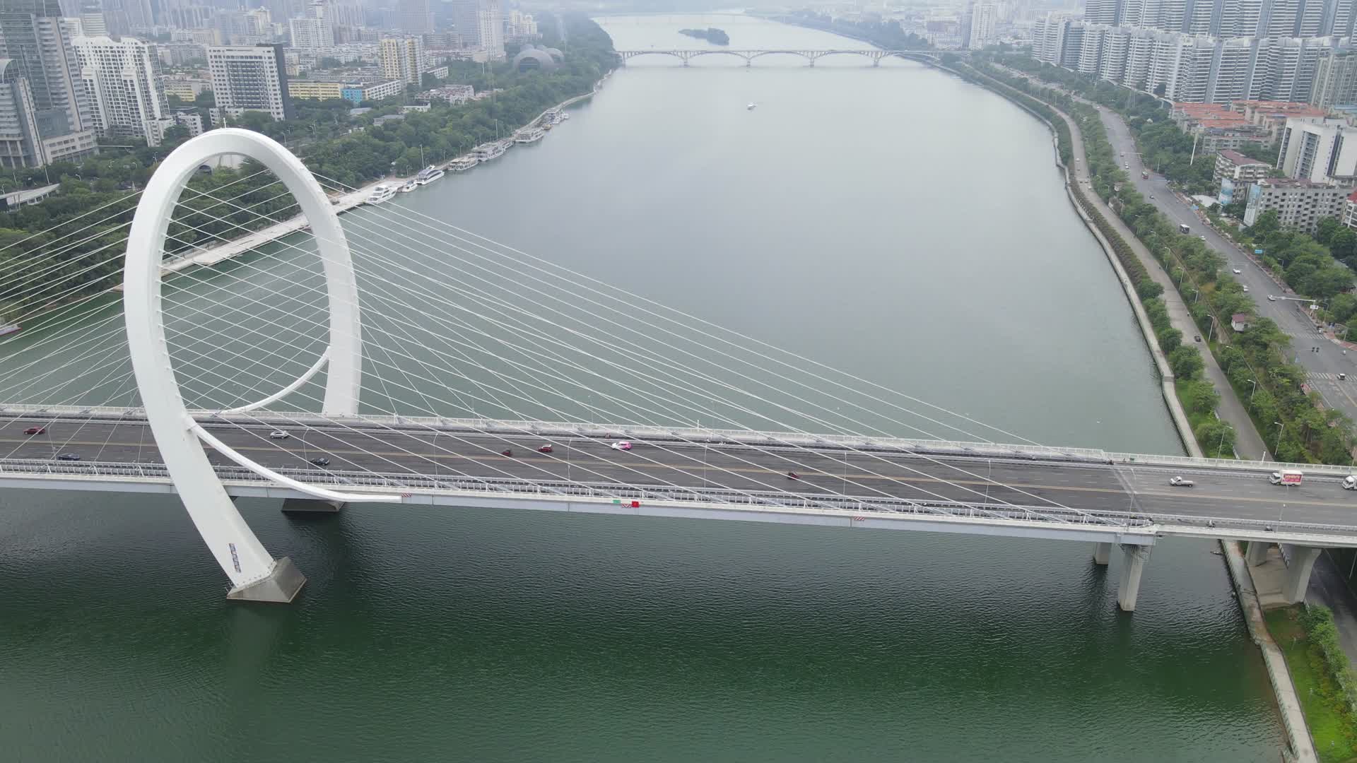 广西柳州白沙大桥航拍视频的预览图