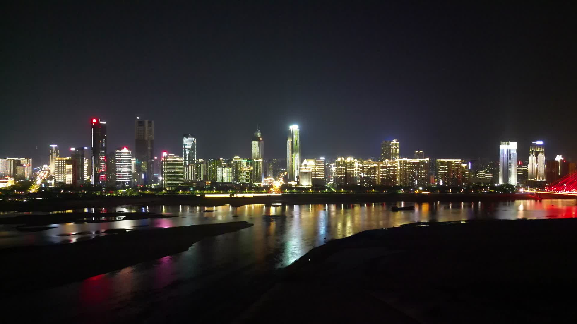 江西南昌城市夜景灯光航拍视频的预览图