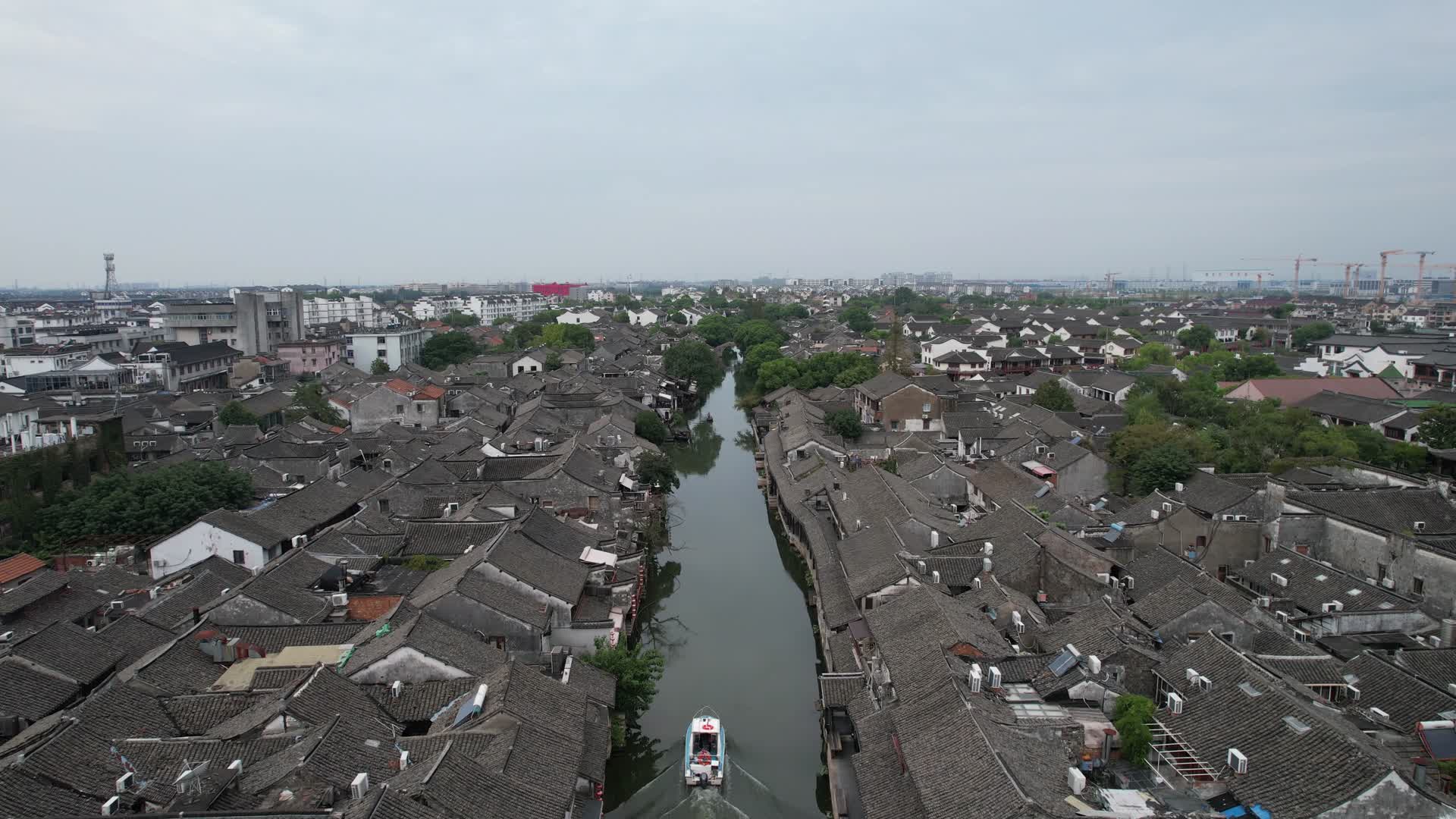 航拍浙江嘉善西塘古镇景区视频的预览图