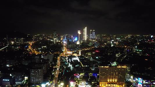 航拍江苏无锡南长街步行街夜景视频的预览图