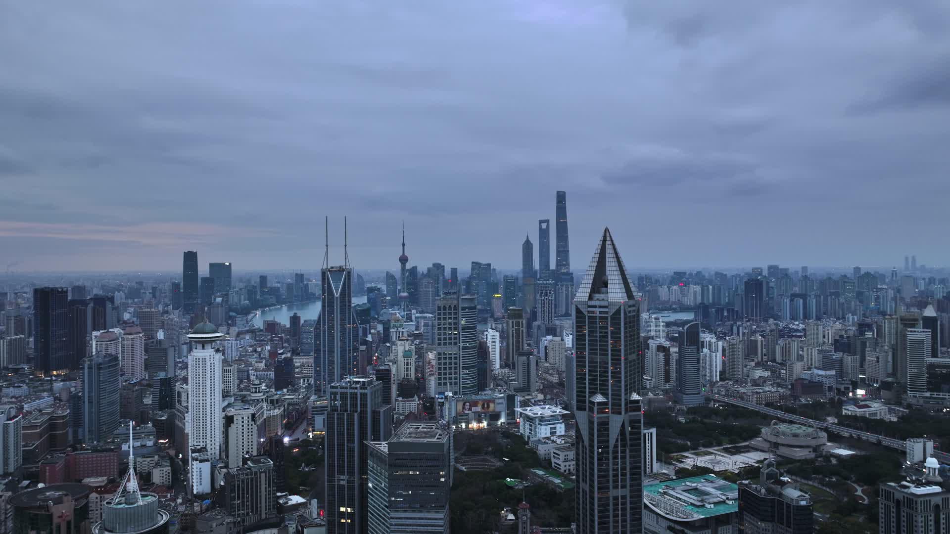 上海黄浦区大景人民广场陆家嘴地标宣传片视频的预览图