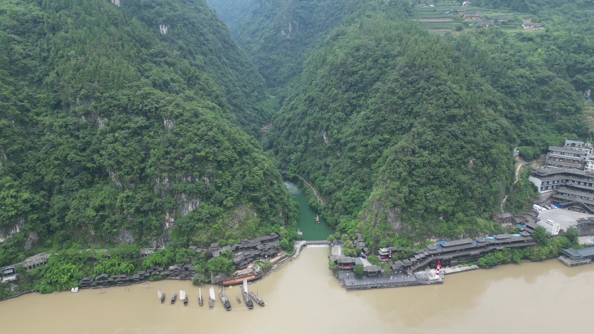 5A景区航拍湖北宜昌三峡人家视频的预览图